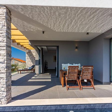 Villa Nina Šmrika Εξωτερικό φωτογραφία